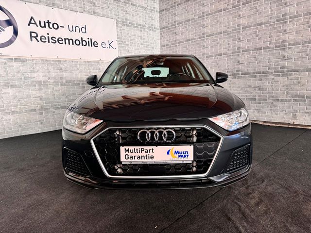 AUDI A1 Sportback 1.5 TFSI ACT/DSG /NAVI/