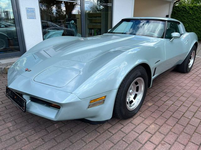 CORVETTE C3 Sting Ray T-Top Targa Crossfire