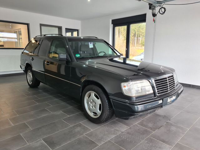 MERCEDES-BENZ 320 E*Sportsitze Karo*Klima*SHD