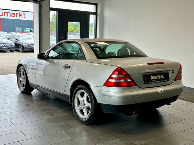 MERCEDES-BENZ SLK 230 KOMPRESSOR 1. Hand*SHZ*Leder+Klima*orig.