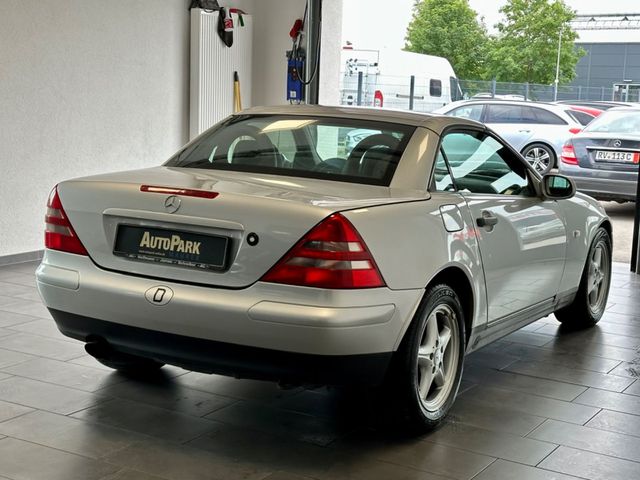 MERCEDES-BENZ SLK 230 KOMPRESSOR 1. Hand*SHZ*Leder+Klima*orig.