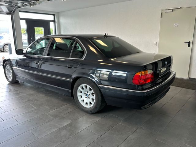 BMW 735 iL A Leder*SHD*Xeno*Hifi*Sitzheizung