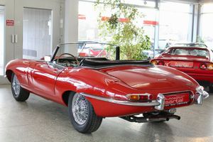 JAGUAR E-Type