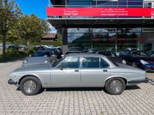 JAGUAR XJ12