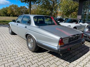 JAGUAR XJ12