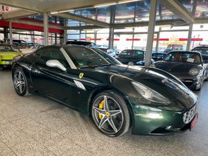 FERRARI California 30 - 4-Sitzer - verde- Top-Optionen