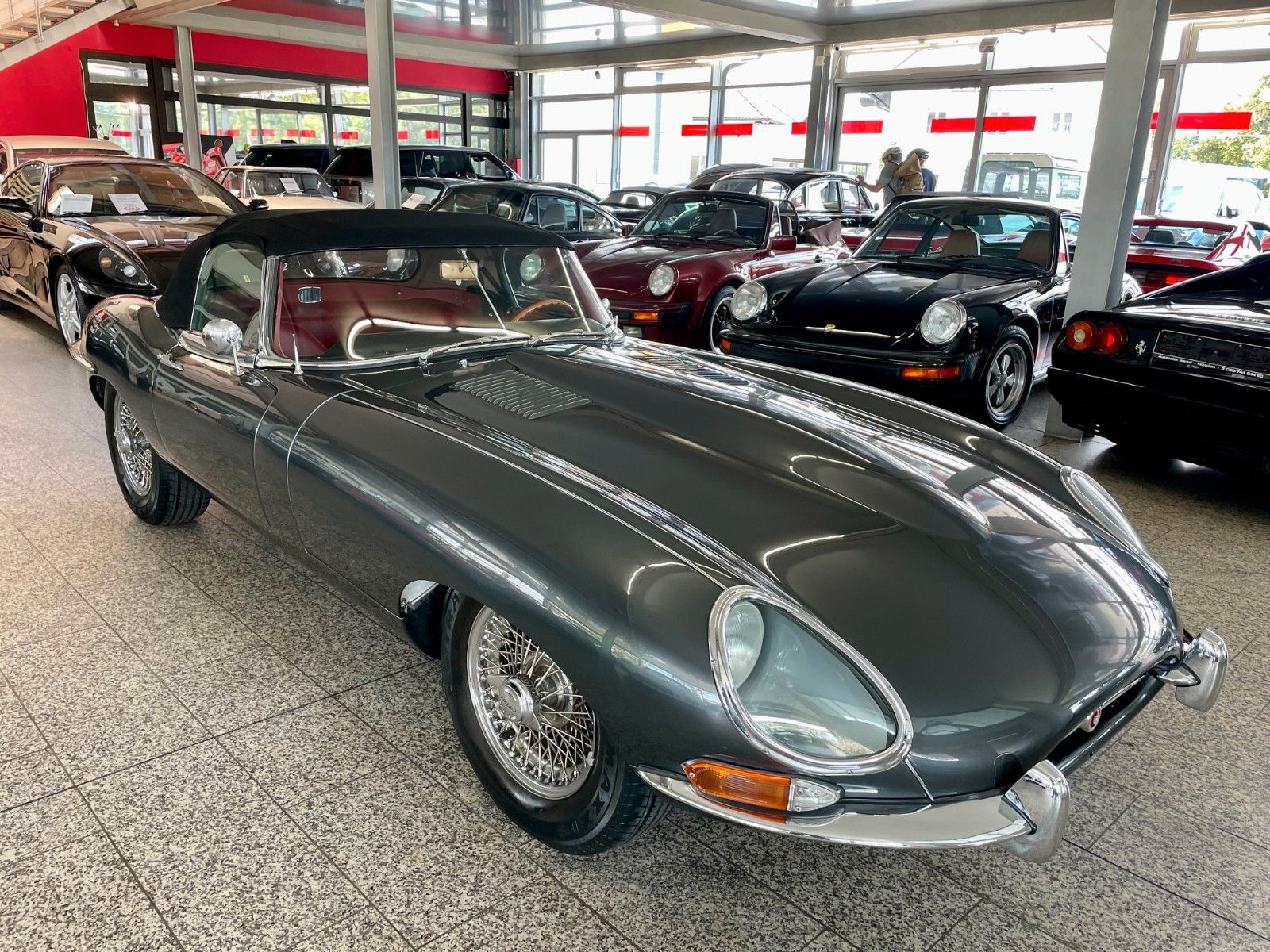 JAGUAR E-Type S 1 4.2 Roadster -High-Tec-Restaur. -H-Kz