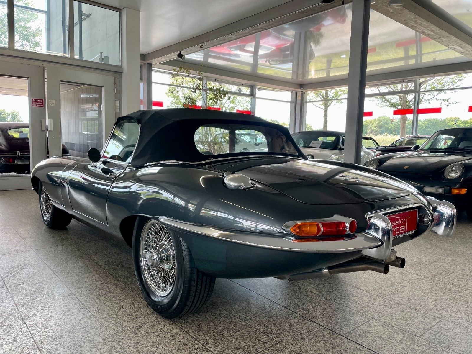 JAGUAR E-Type S 1 4.2 Roadster -High-Tec-Restaur. -H-Kz