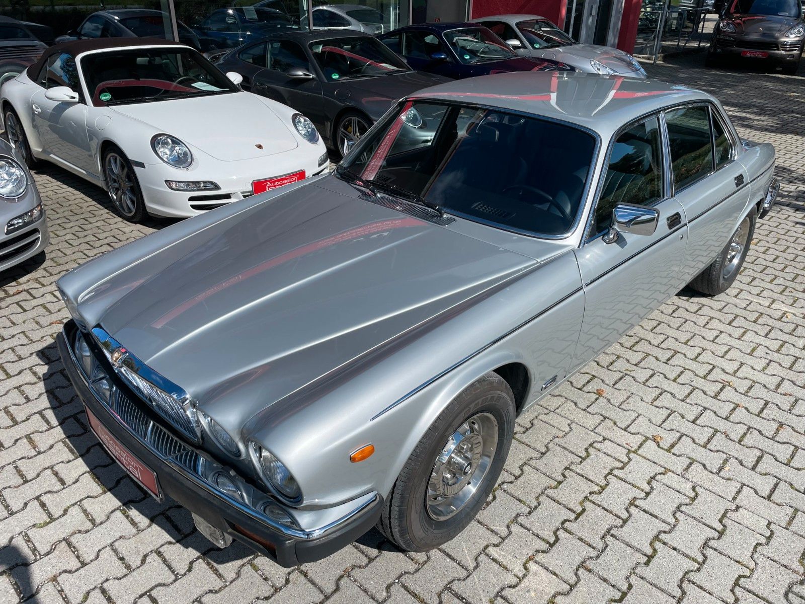 JAGUAR XJ12