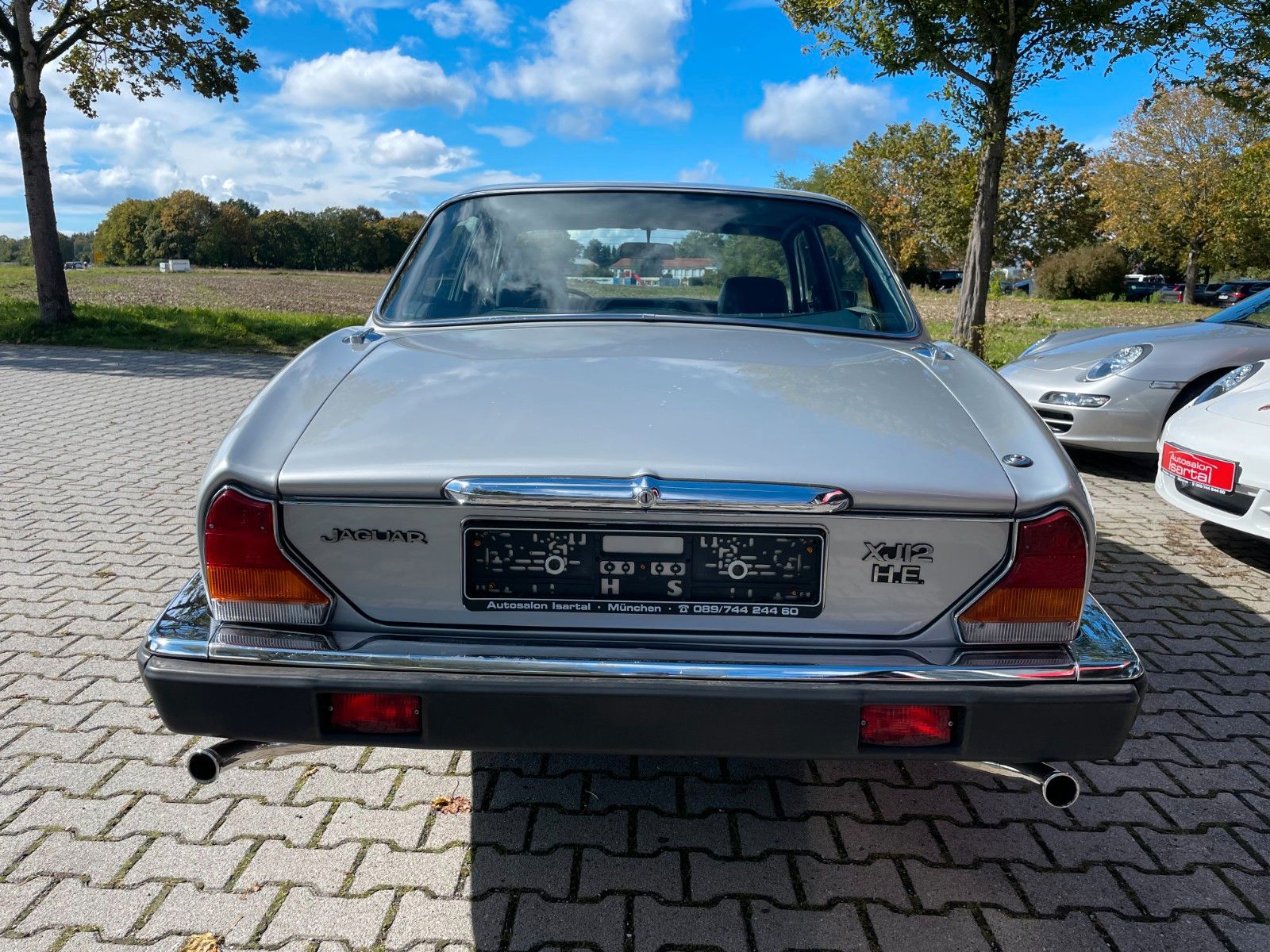 JAGUAR XJ12 5.3 HE -dt. Auto- 1. Hand- orig. 76tkm !