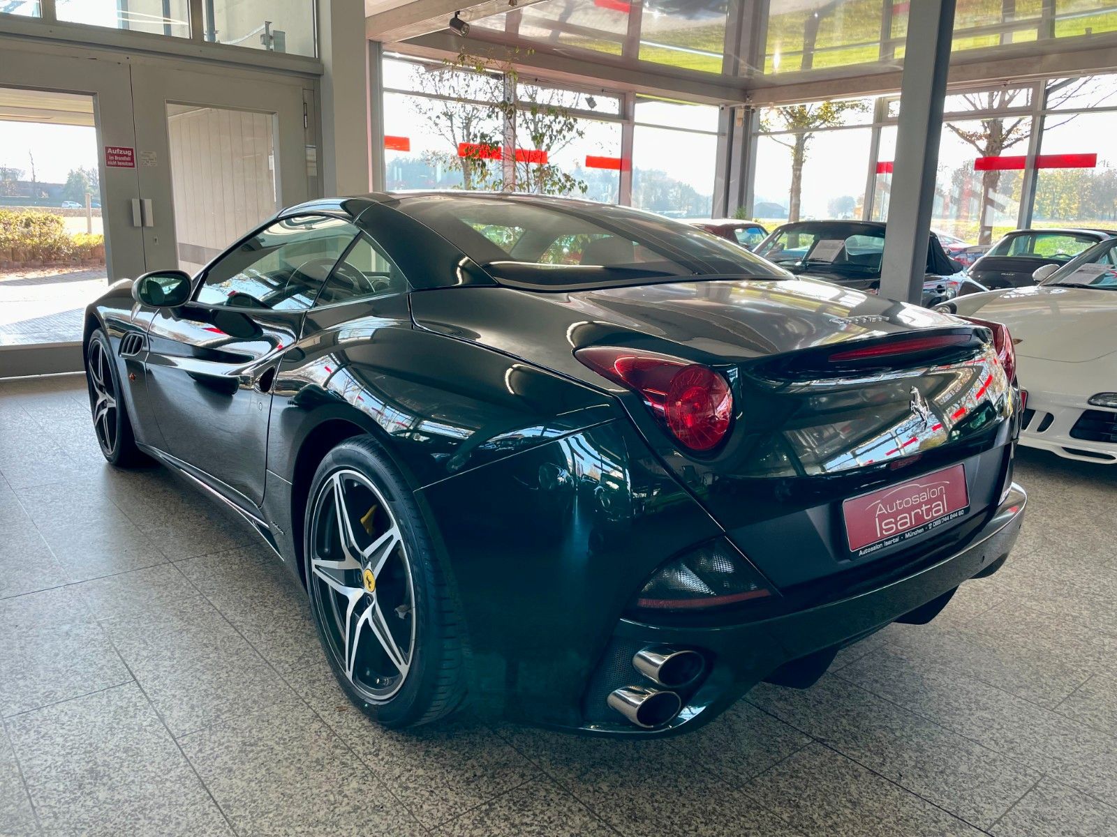 FERRARI California 30 - 4-Sitzer - verde- Top-Optionen