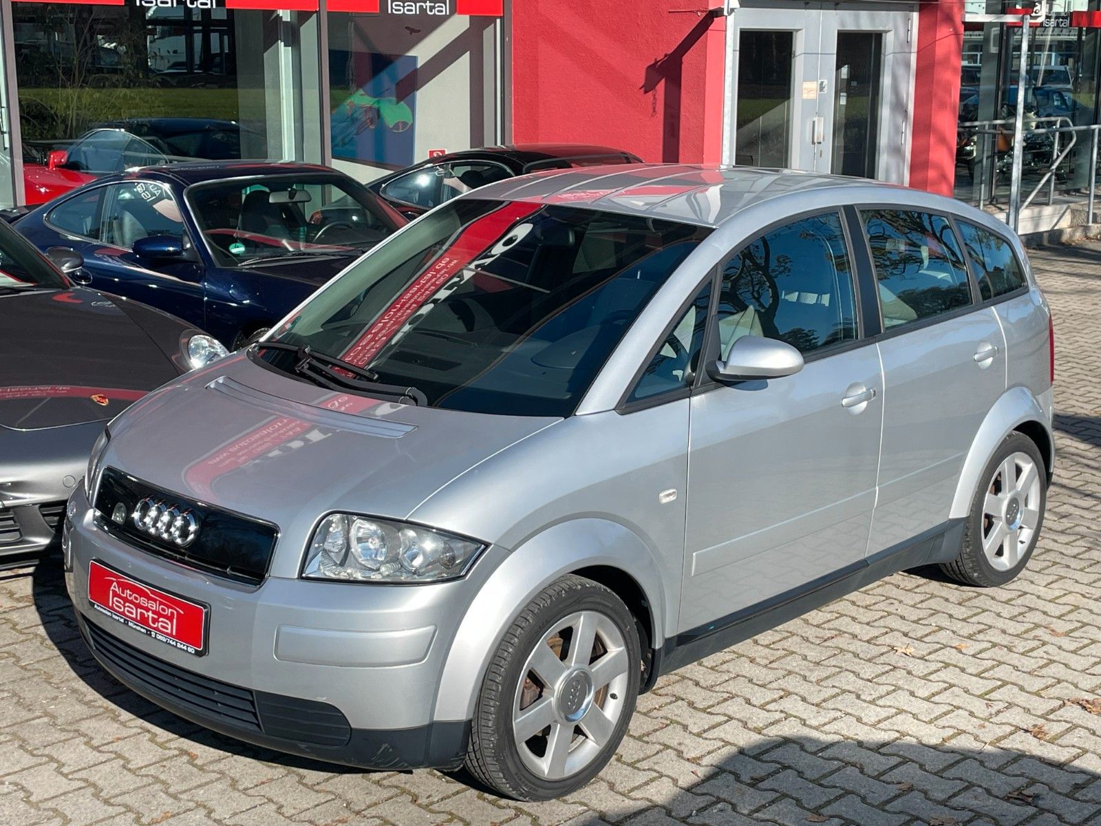 AUDI A2