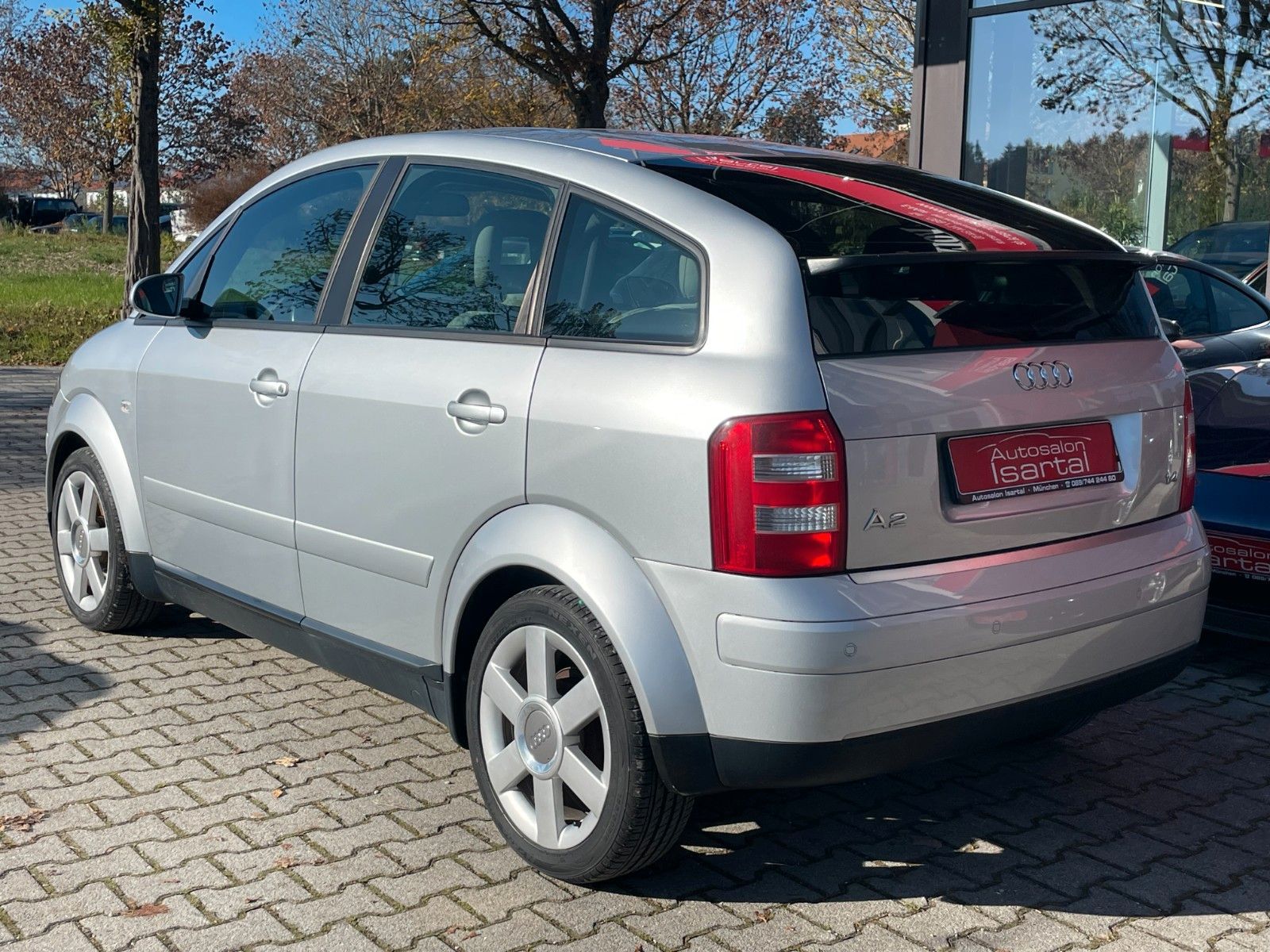 AUDI A2