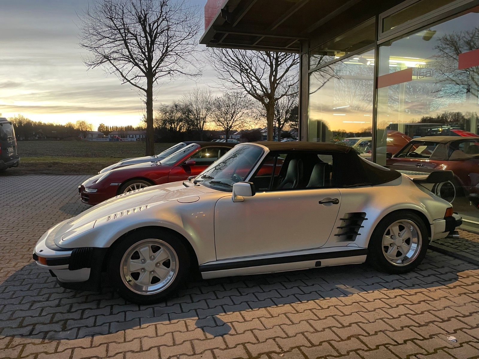 PORSCHE 930 911  turbo Cabrio - 5-Gg. - orig. Slantnose !