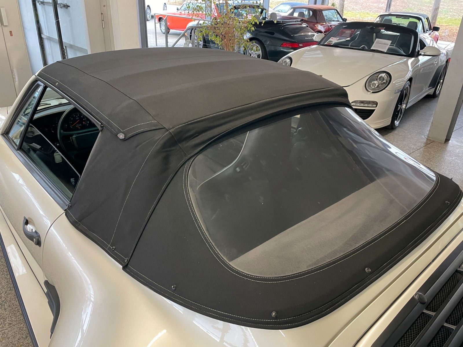 PORSCHE 930 911  turbo Cabrio - 5-Gg. - orig. Slantnose !