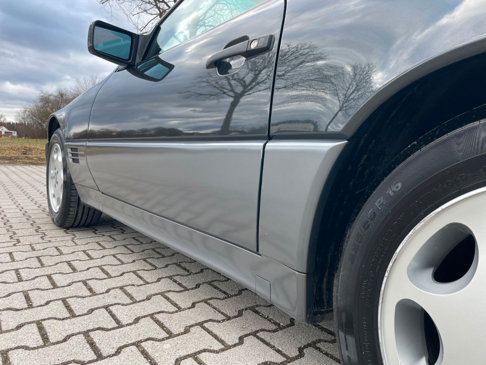 MERCEDES-BENZ SL 500 -1.Hd.-dt.Auto- 64tkm! - gr. KD neu