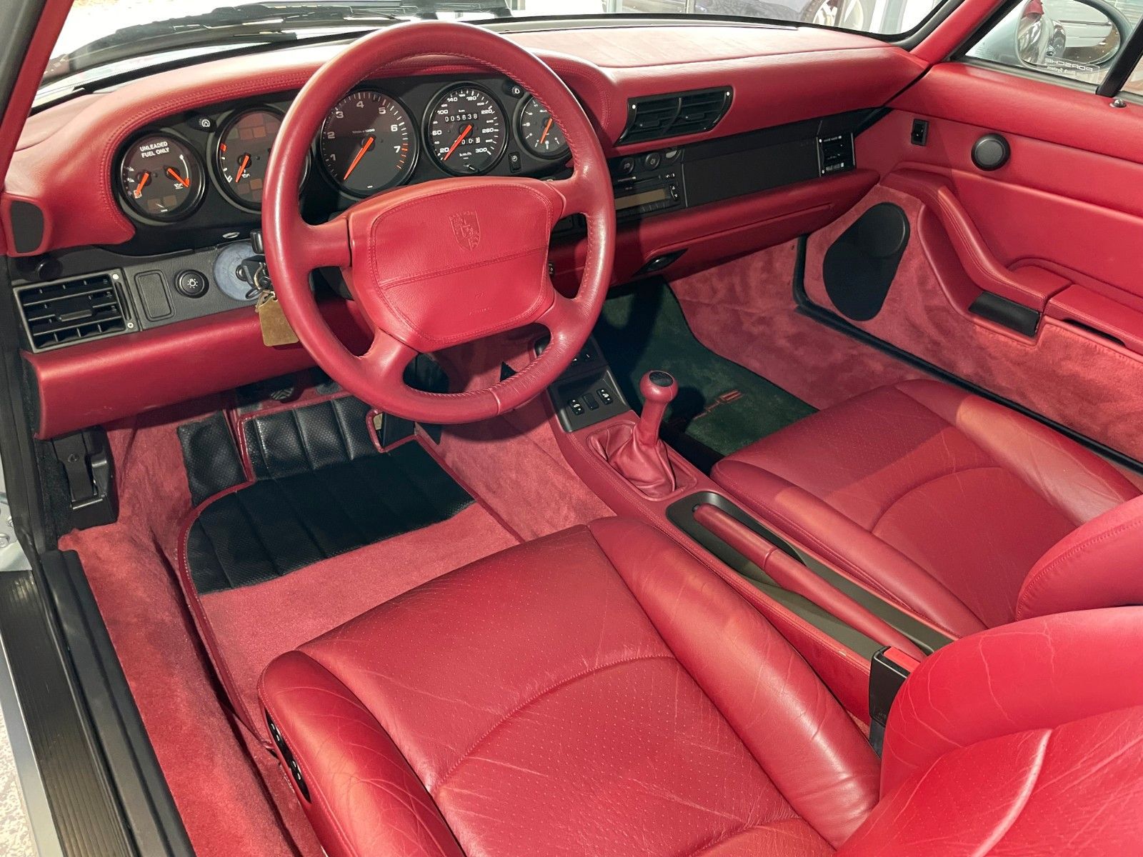 PORSCHE 911 Urmodell 993 Carrera 2 Cabrio - 6-Gg. - orig. 5tkm!!
