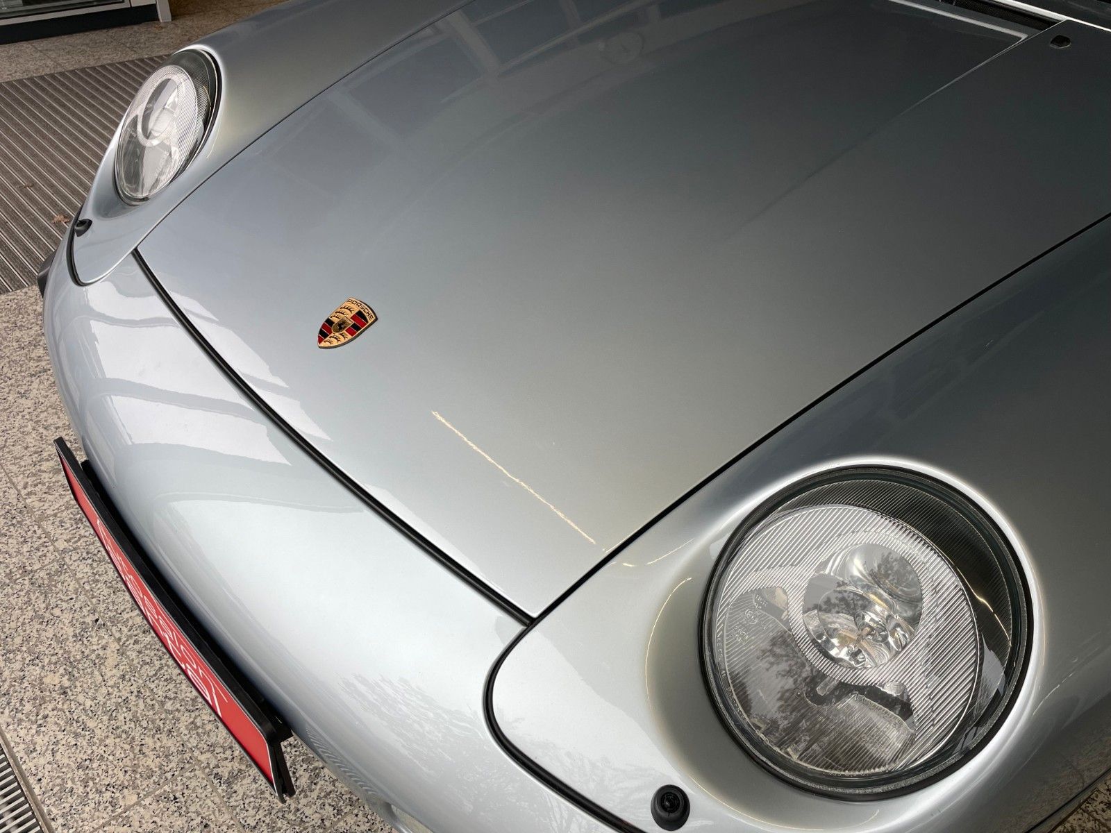 PORSCHE 911 Urmodell 993 Carrera 2 Cabrio - 6-Gg. - orig. 5tkm!!