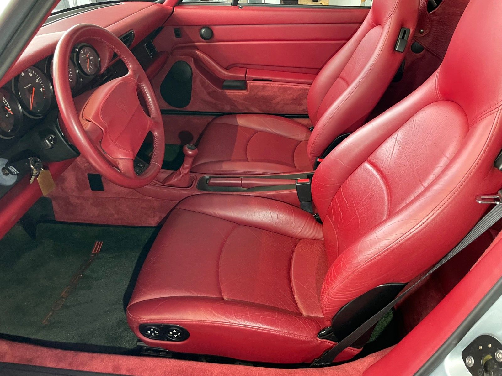 PORSCHE 911 Urmodell 993 Carrera 2 Cabrio - 6-Gg. - orig. 5tkm!!