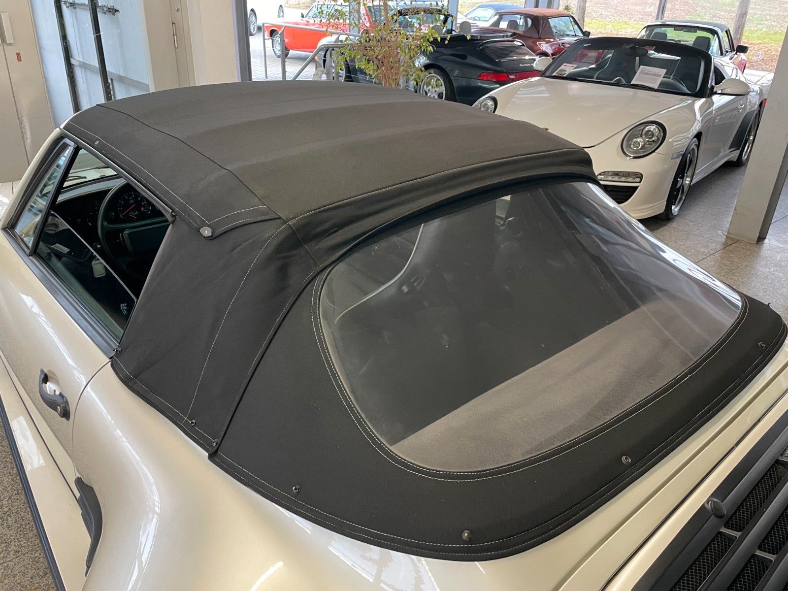 PORSCHE 911 Urmodell 911 930 turbo Cabrio - 5-Gg. - orig. Slantnose