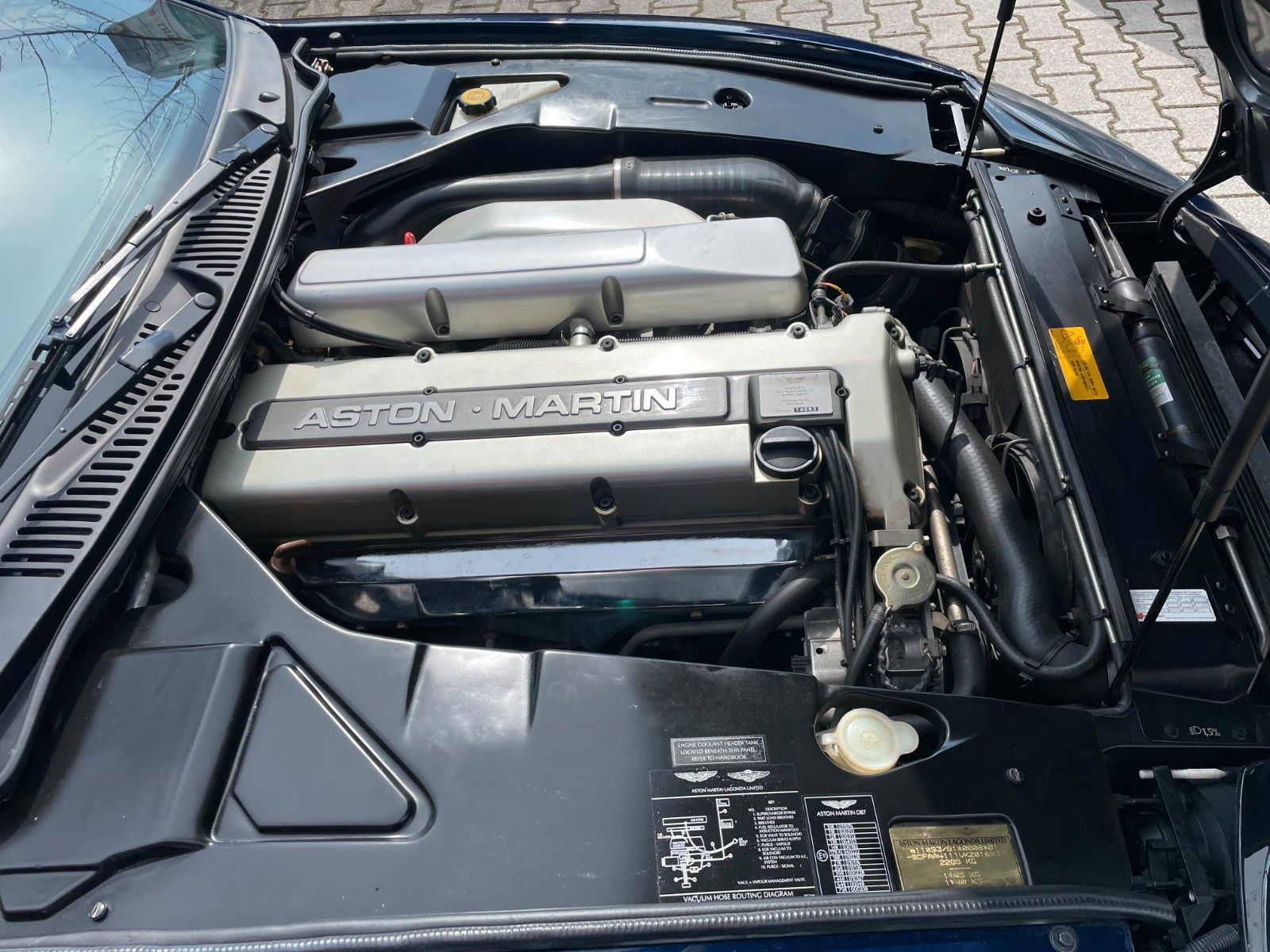 ASTON MARTIN DB7 Volante -dt.- 1.Hd. - AM Serviceheft- TOP