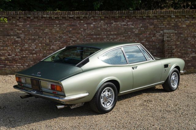 FIAT Dino Coupé 2400 Iconic design by Bertone and fam