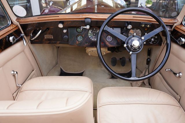 BENTLEY Andere Bentley 4 ¿ Litre Drophead Coupe by Hooper &quot;Derb
