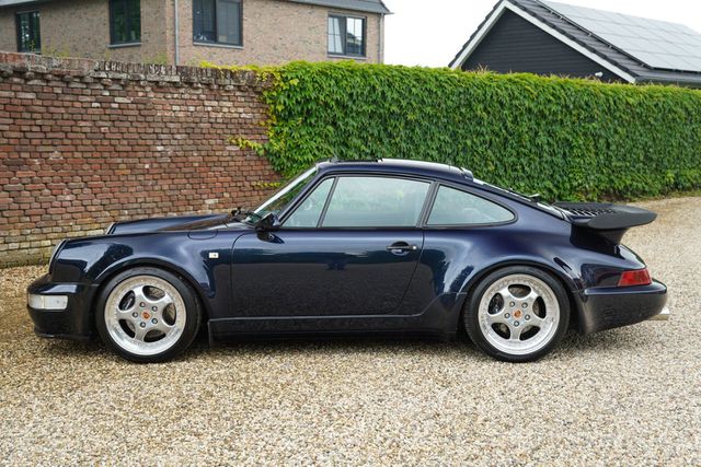 PORSCHE 964 Turbo 3.3 &quot;Night Blue&quot; One of only 3660