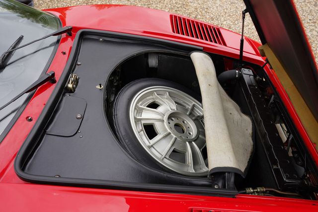 FERRARI 308 GTB Vetroresina European version, Rosso Chia