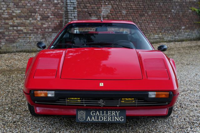 FERRARI 308 GTB Vetroresina European version, Rosso Chia