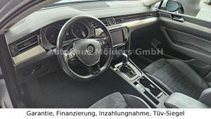 VW Passat Variant