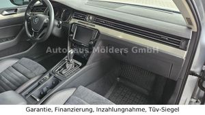 VW Passat Variant