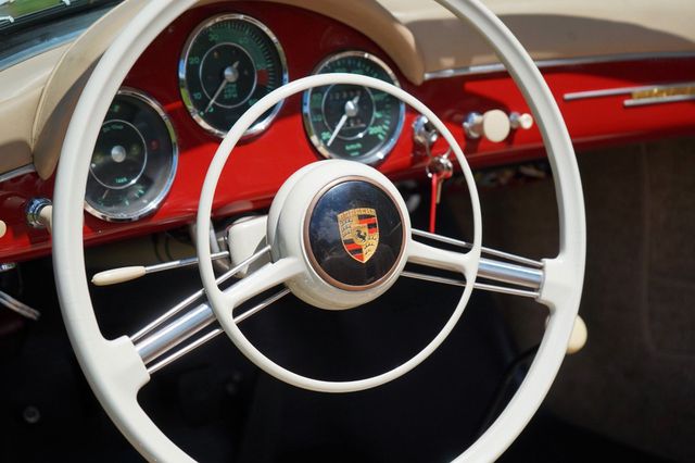 PORSCHE 356 Speedster, Restauriert, 95 PS + 55 PS Motor!