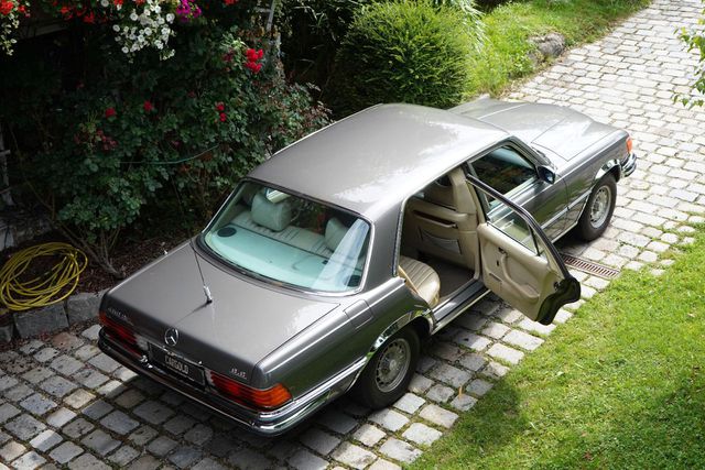 MERCEDES-BENZ 450 6.9 SEL, Ex-Vorstandsfzg. Dassault / France