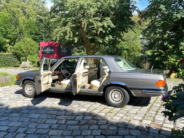 MERCEDES-BENZ 450 6.9 SEL, Ex-Vorstandsfzg. Dassault / France