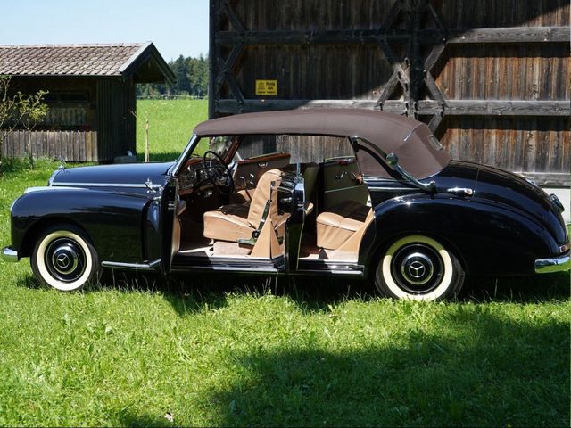 MERCEDES-BENZ 300 Cabrio, Matching Numbers &amp; Colours