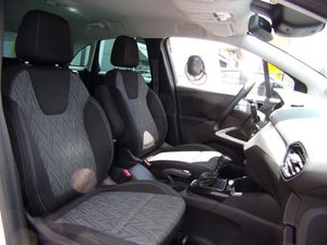 OPEL Crossland (X)