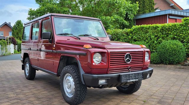 MERCEDES-BENZ G 250