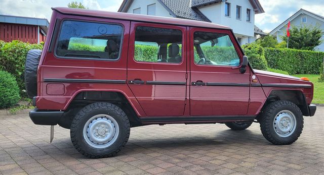 MERCEDES-BENZ G 250 250GD lang! &quot;1 of 31&quot; wunderschön! nur 70.000 km