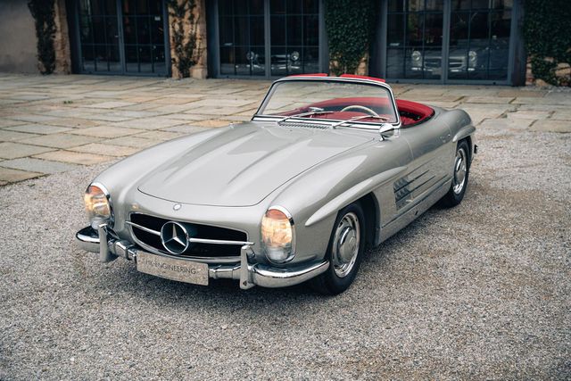 MERCEDES-BENZ 300 SL Roadster vollrest., matching numbers