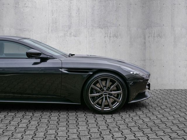 ASTON MARTIN DB11 V8 Ceramic Grey, Bodypack - Graphite