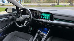 VW Golf VIII Lim. Active, Navi, LED, SHZ