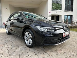 VW Golf VIII Lim. Life, Navi, SHZ, Klimaaut.