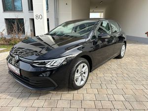 VW Golf VIII Lim. Life, Navi, SHZ, Klimaaut.