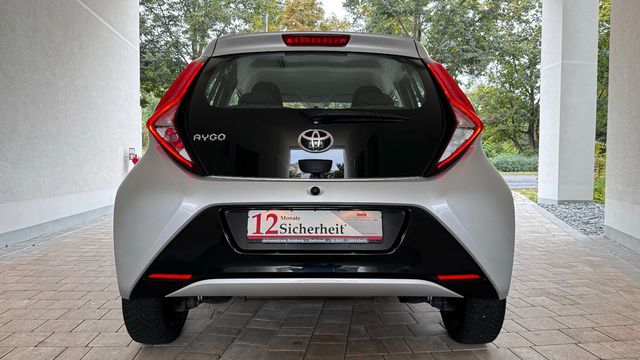 TOYOTA Aygo (X)