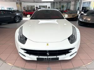 FERRARI FF