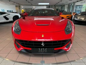 FERRARI F12 Berlinetta