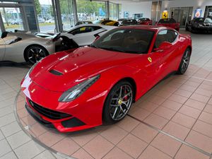 FERRARI F12 Berlinetta