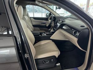 BENTLEY Bentayga Hybrid  Blackline/Rear-Seat Entert.