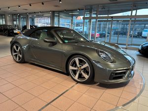 PORSCHE 992 Carrera 4 S Cabrio Keramik/Burmester/Lift